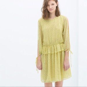 Zara Trafaluc Yellow Star Print Ruffle Dress